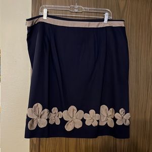 Boden limited edition silk appliqué flowers